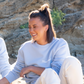 Le sweat bleu pastel des mamounettes